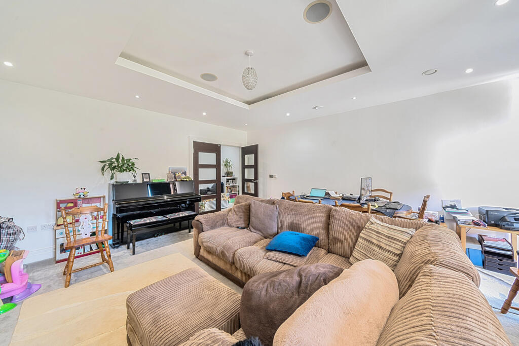 20-681b369f8f4a4-...