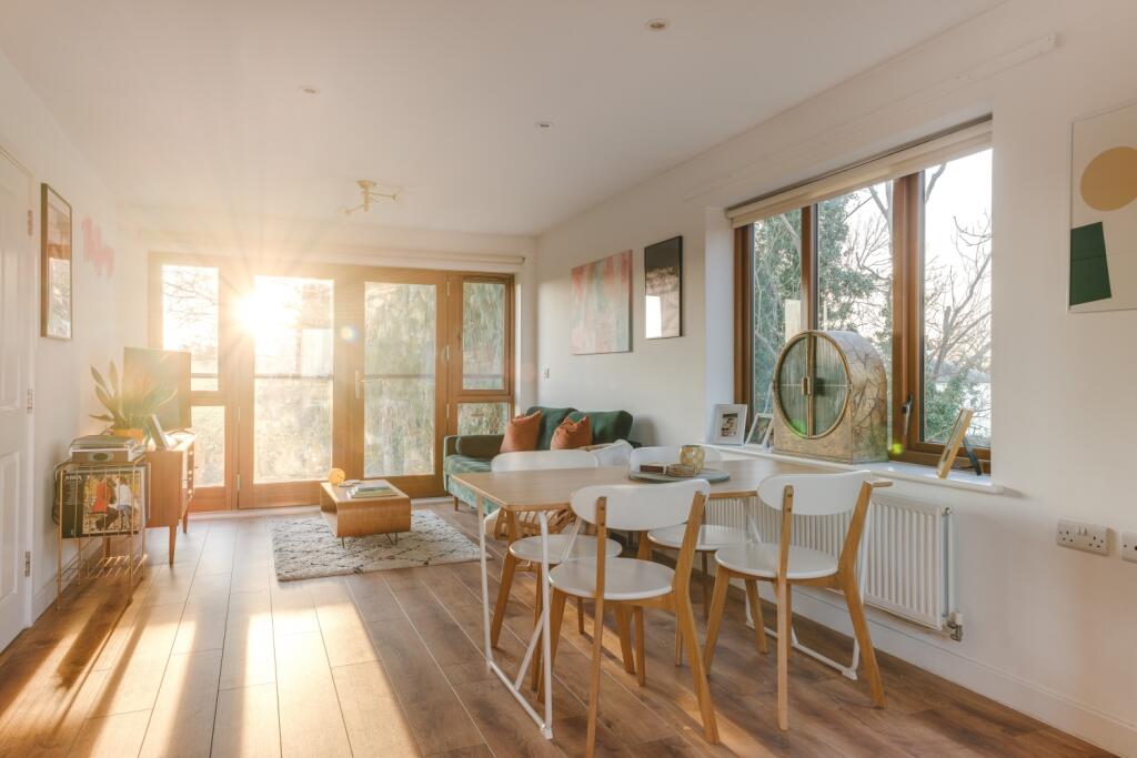 Kitchen-Living area