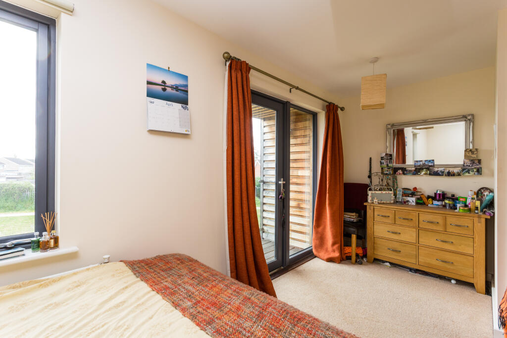 8 Crowley Mews-17.jp