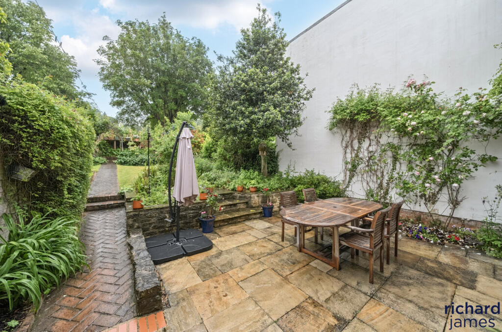 53b3ff4513c94e1eb528c46f6b14cda1