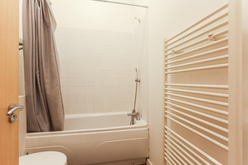 280249 Pheonix Court