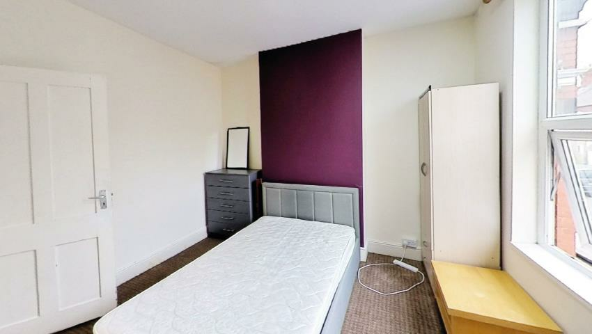 171 CLARENDON PARK ROAD-14-12.png
