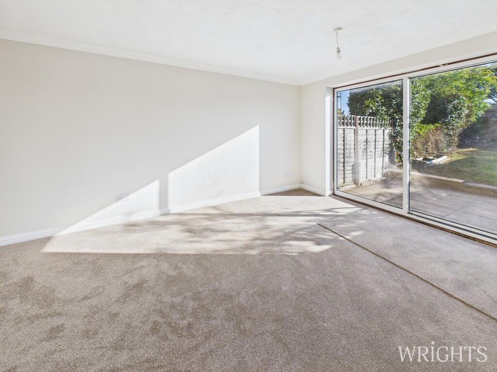 CAM02796G0-PR0499...