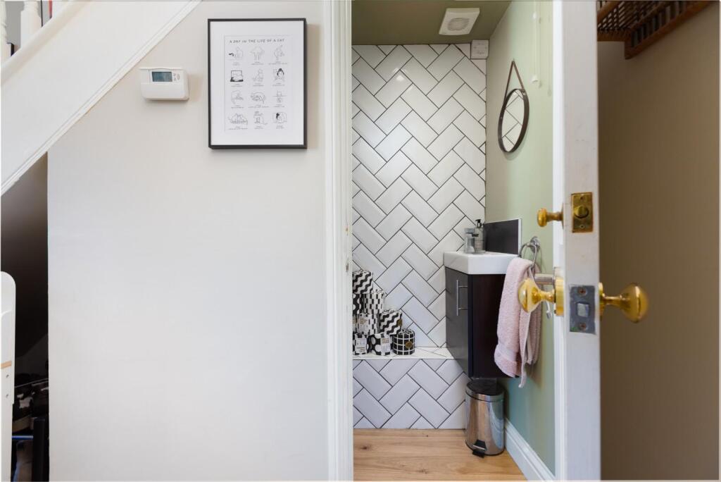 12 Cowper Street-14.jpg