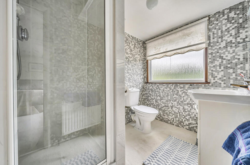 16-1324745-16-687...