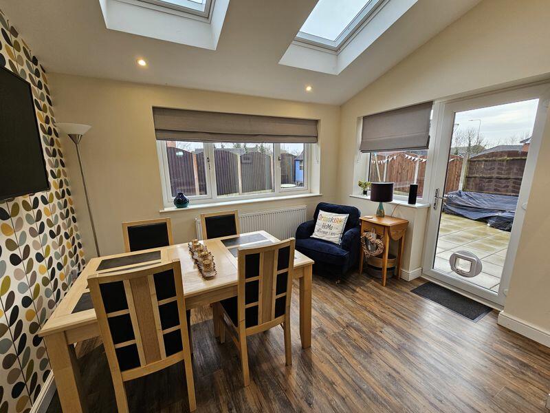 Breakfast Room