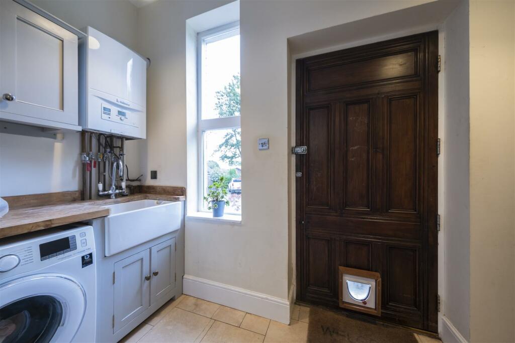 2 Riddings House-001.JPG