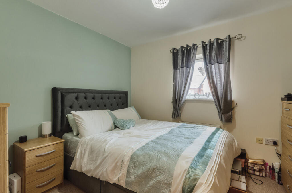 1318439-1-6865602...