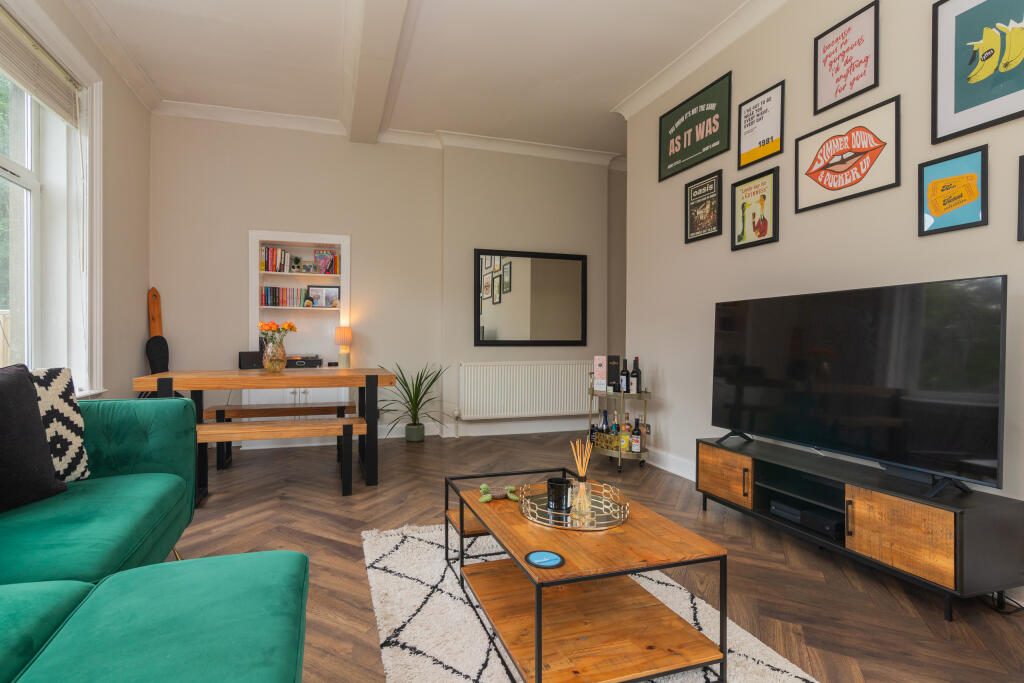 Flat 2 Hill House Stanely Road Paisley PA26HG-23