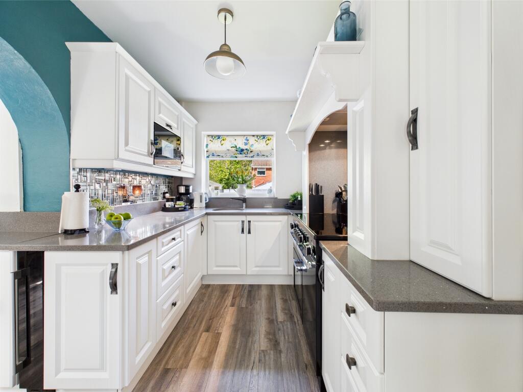 CAM05192G0-PR0053-STILL014