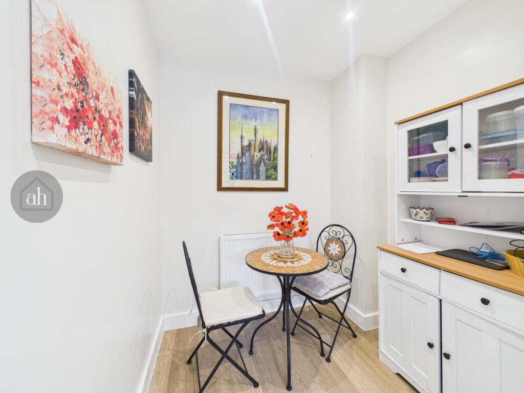 Breafast Room
