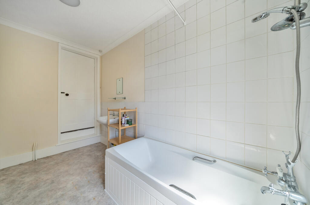 1288568-28-682728...