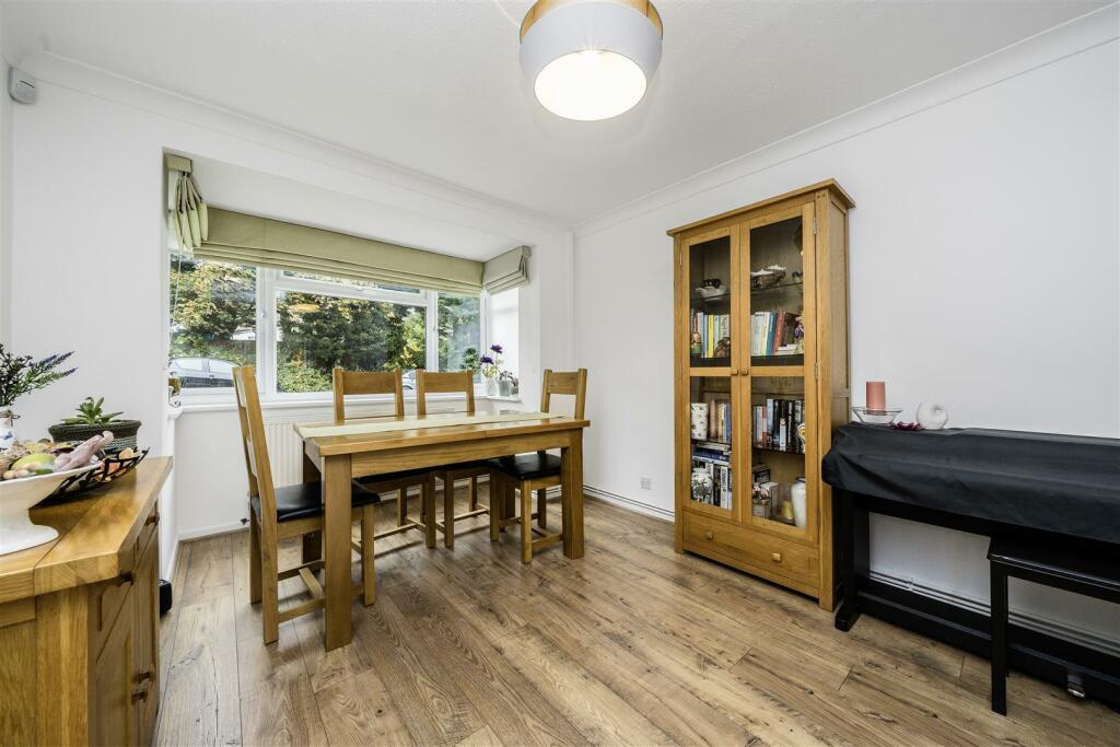 Davidson Frost-Wellings, DFW, Acacia Close, Stanmo