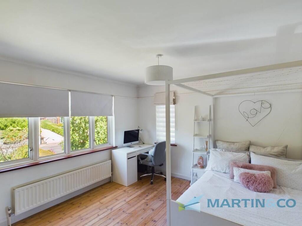 CAM02145G0-PR0016...