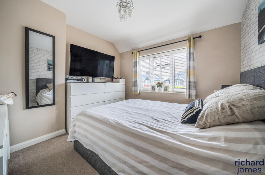 e42c9621ce0f4dd3a26a631cd550ddff