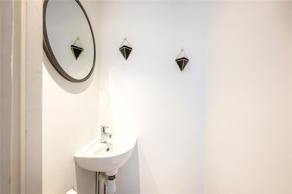 Guest Cloakroom