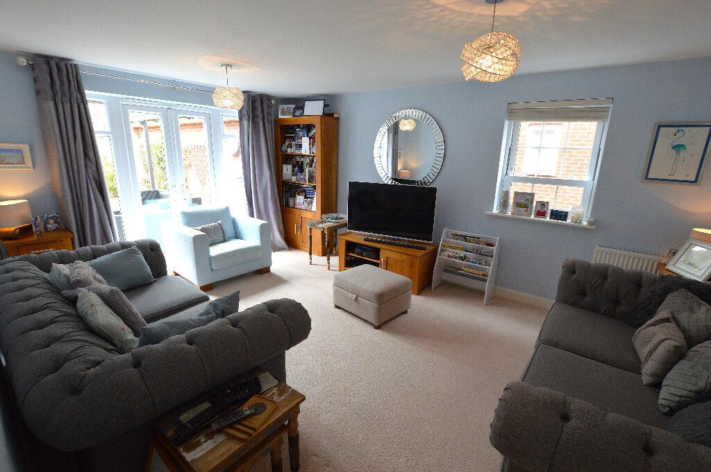 Formal Lounge