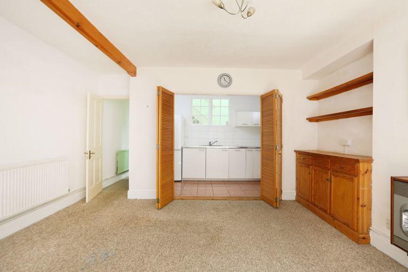 Sitting Room/Kitchen