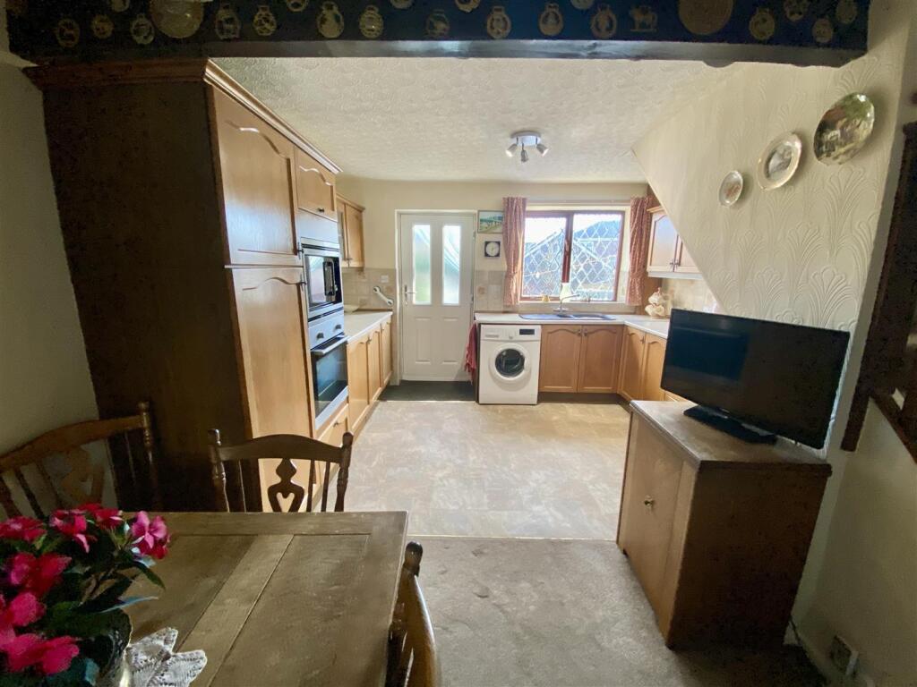 Bramleys Estate Agents - Sykes Avenue - Mirfield (