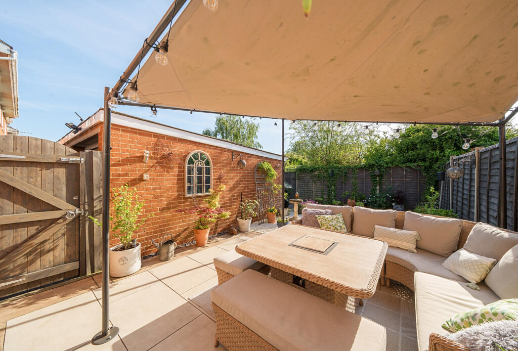 1295556-7-6824e05...