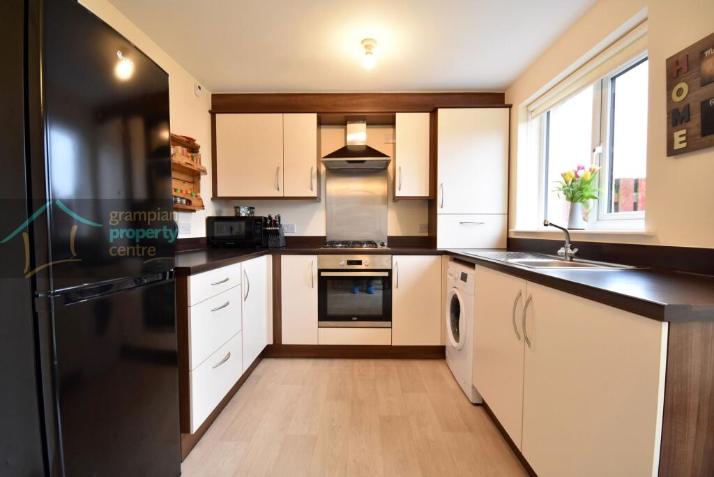 kitchen .JPG