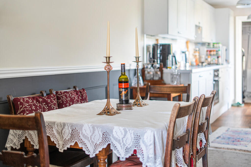 Open Plan Dining ...