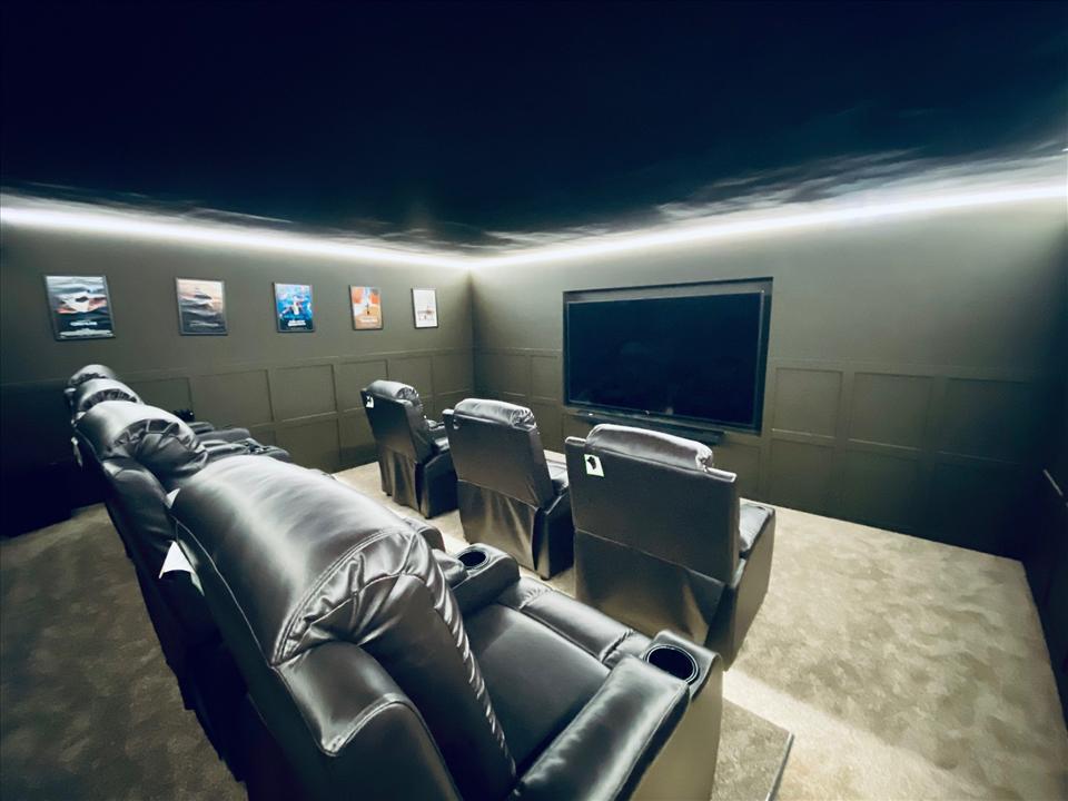HOME CINEMA