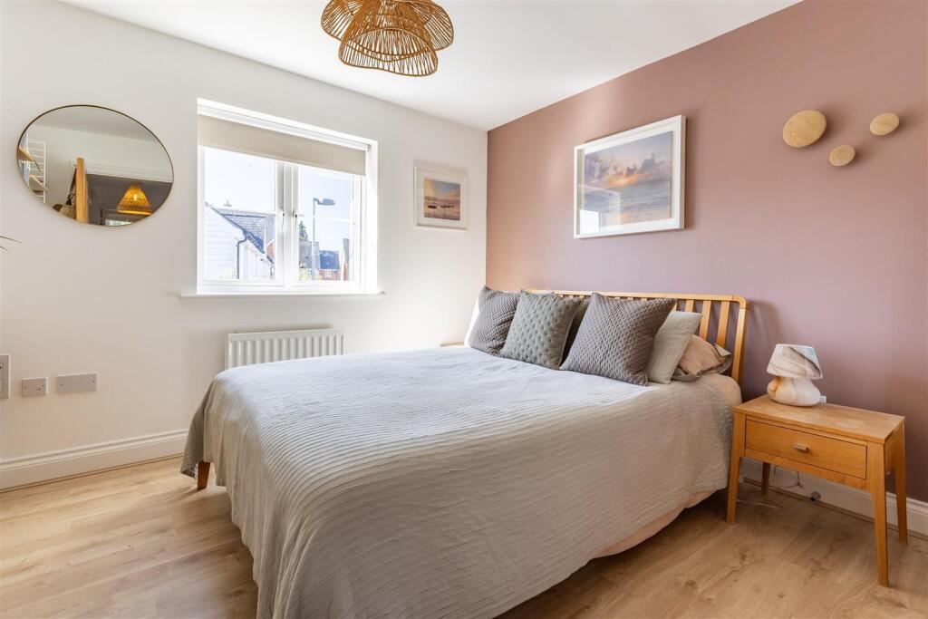 1 Boleyn Row  (14).jpg