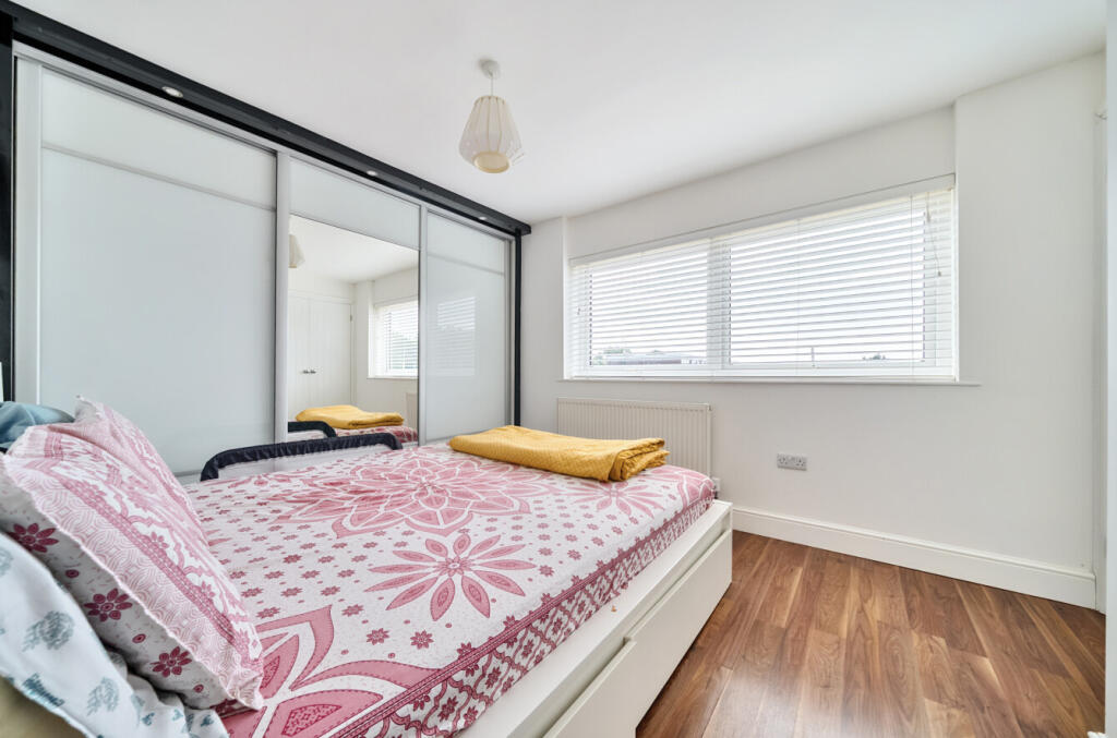 1312661-12-685581...