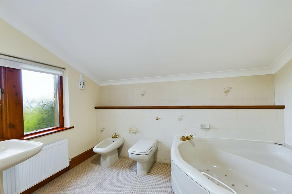 Master Ensuite