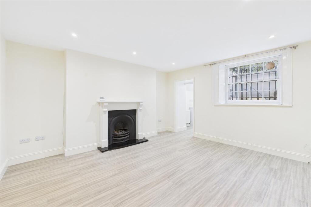 33 Pembroke Road, Clifton, Bristol BS8 3BE | Freeh