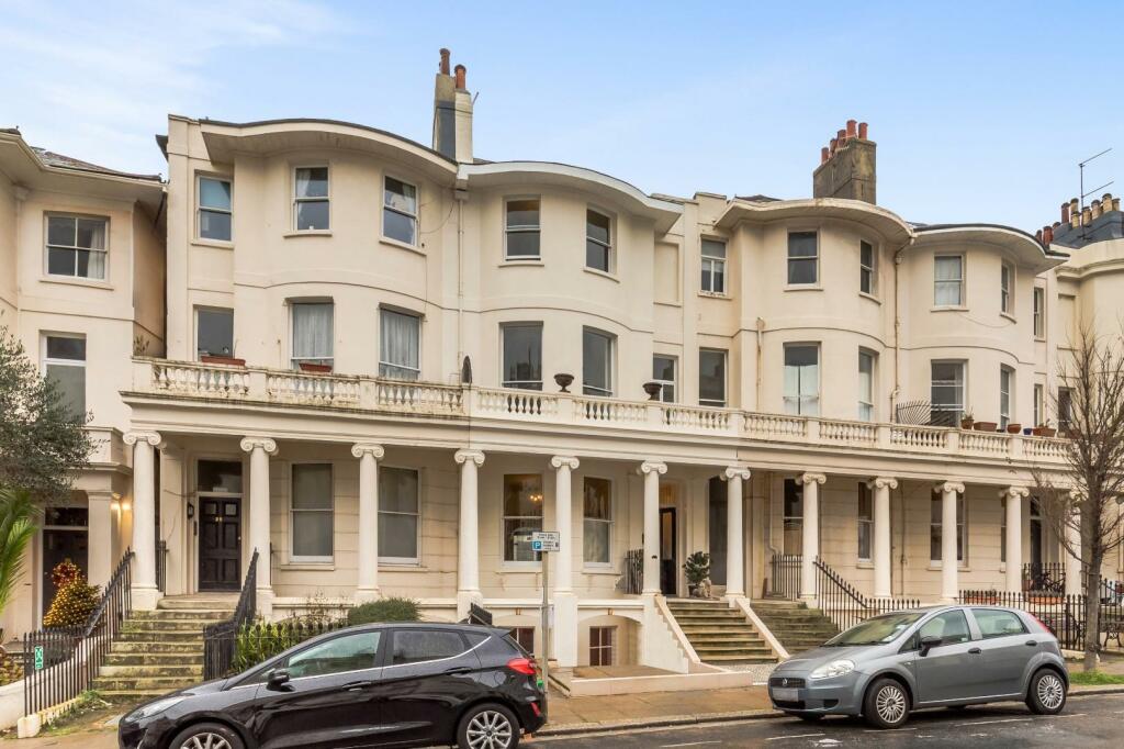 Lansdowne Place, 27, Upper Maisonette-19.JPG