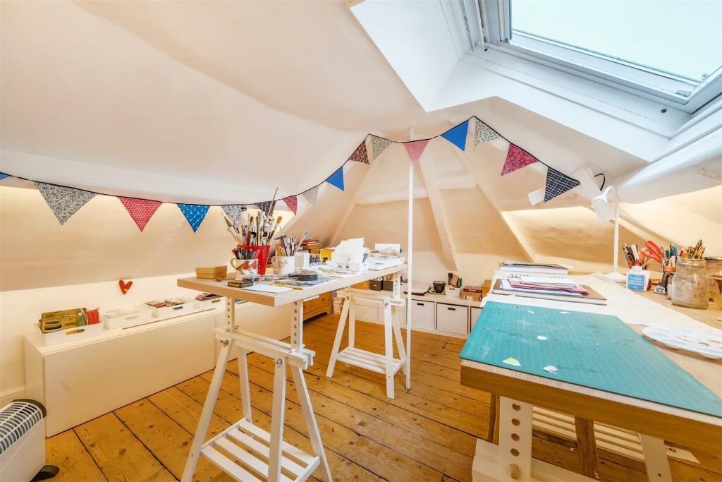  Craft Room