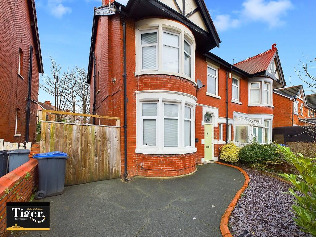 CAM03440G0-PR0244...