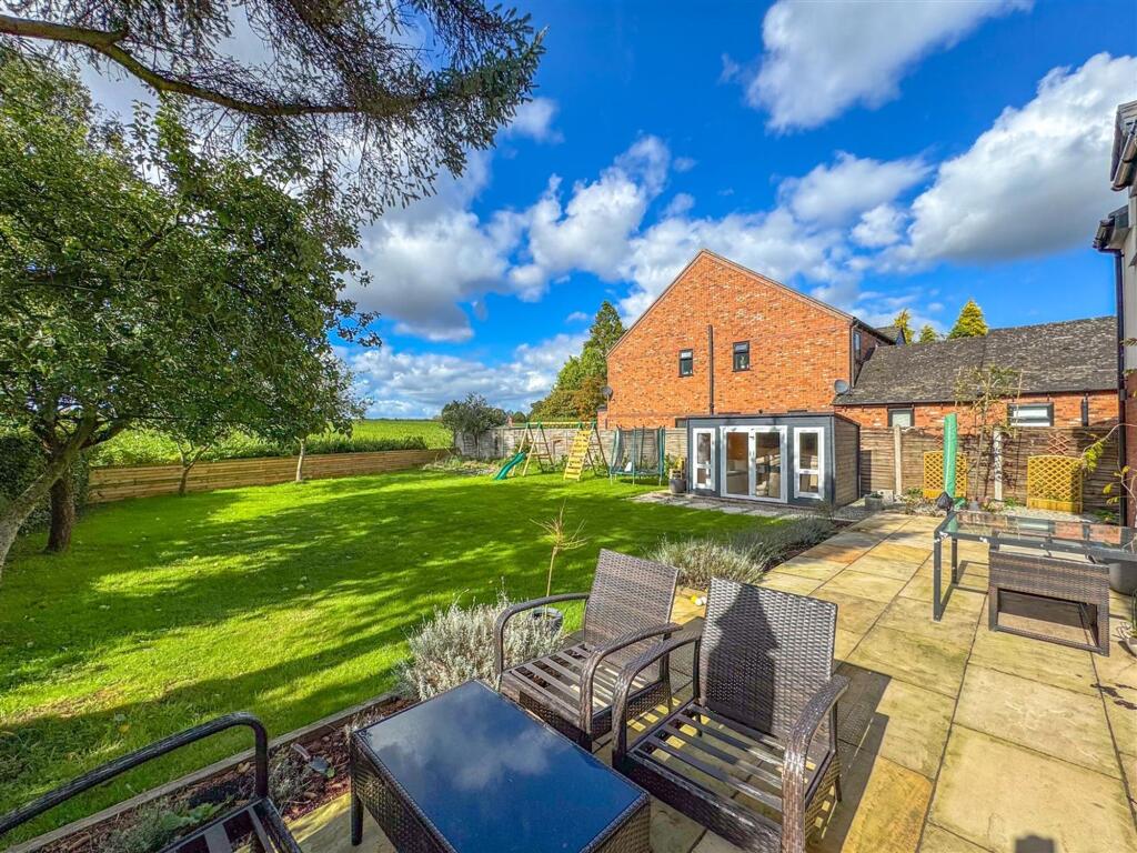 Main Road - Sheepy Magna - Image-85.jpg