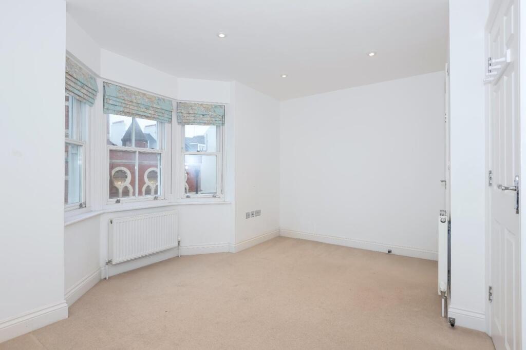Powis rd_4.jpg