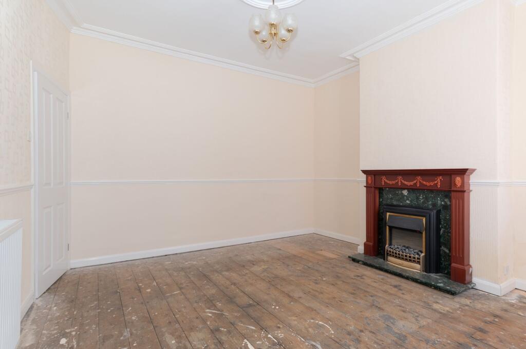 SITTING ROOM DINING ROOM AND KITCHEN