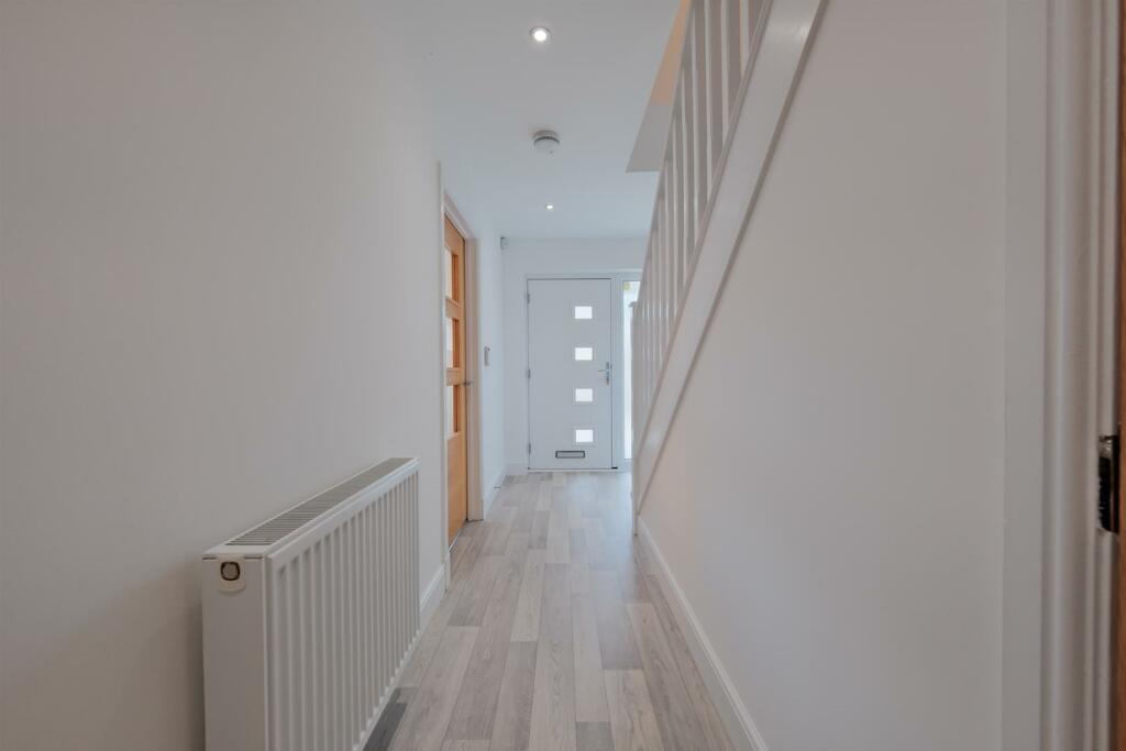 035-5 Curriefield View, Cleland ML1 5GQ.jpg