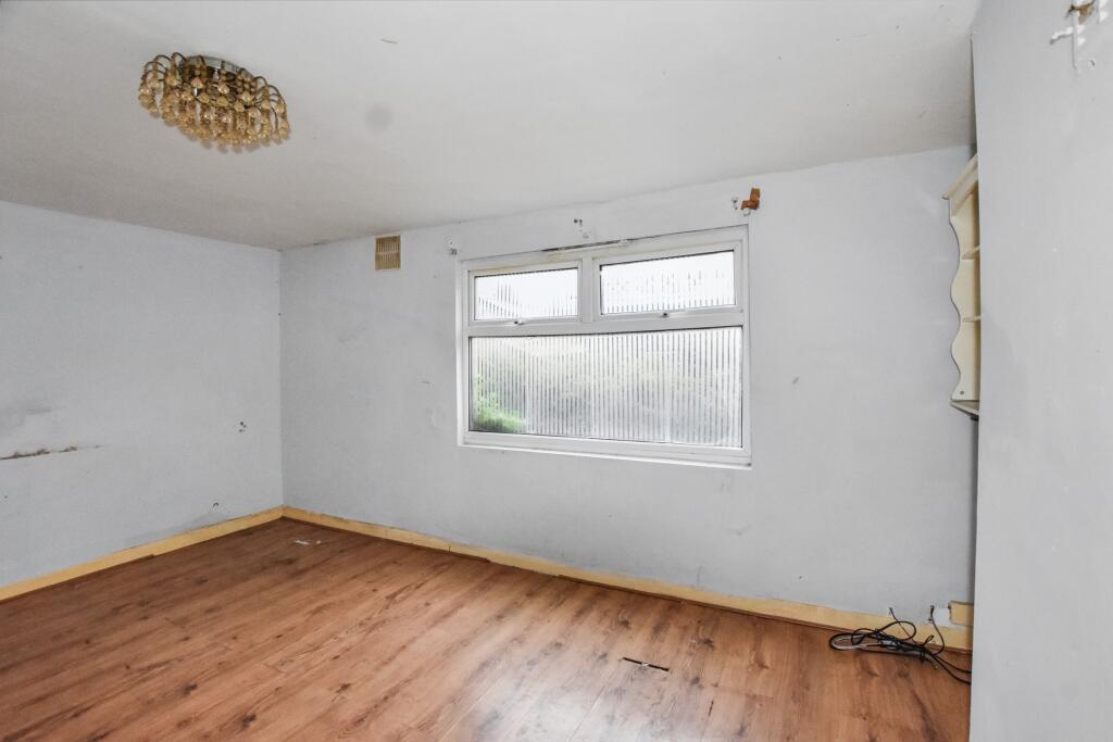 29 Waverley Road, Plumstead, SE18 7TL