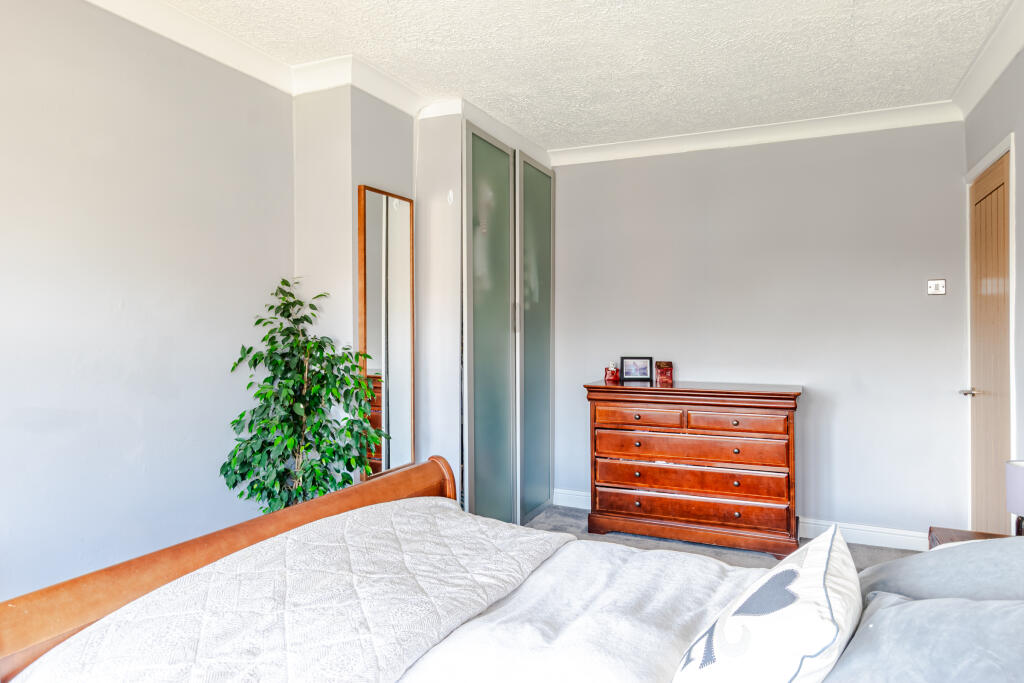 bedroom1b
