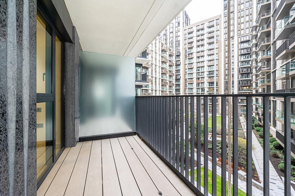 12_Westmont_apart...