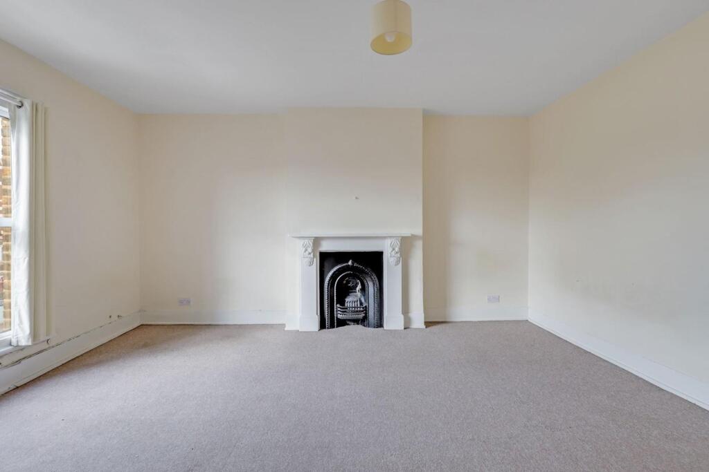 07-e505JHPropWorld - 41 Sydenham Road -31-medium.j