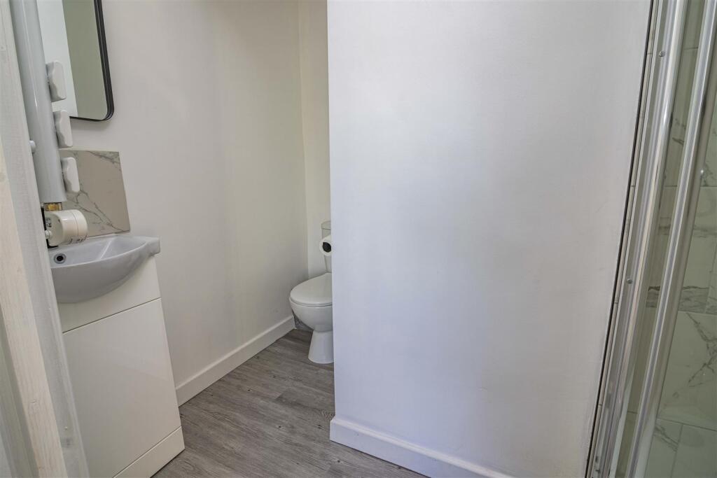 60RedcliffeRoad 12 of 24.jpg