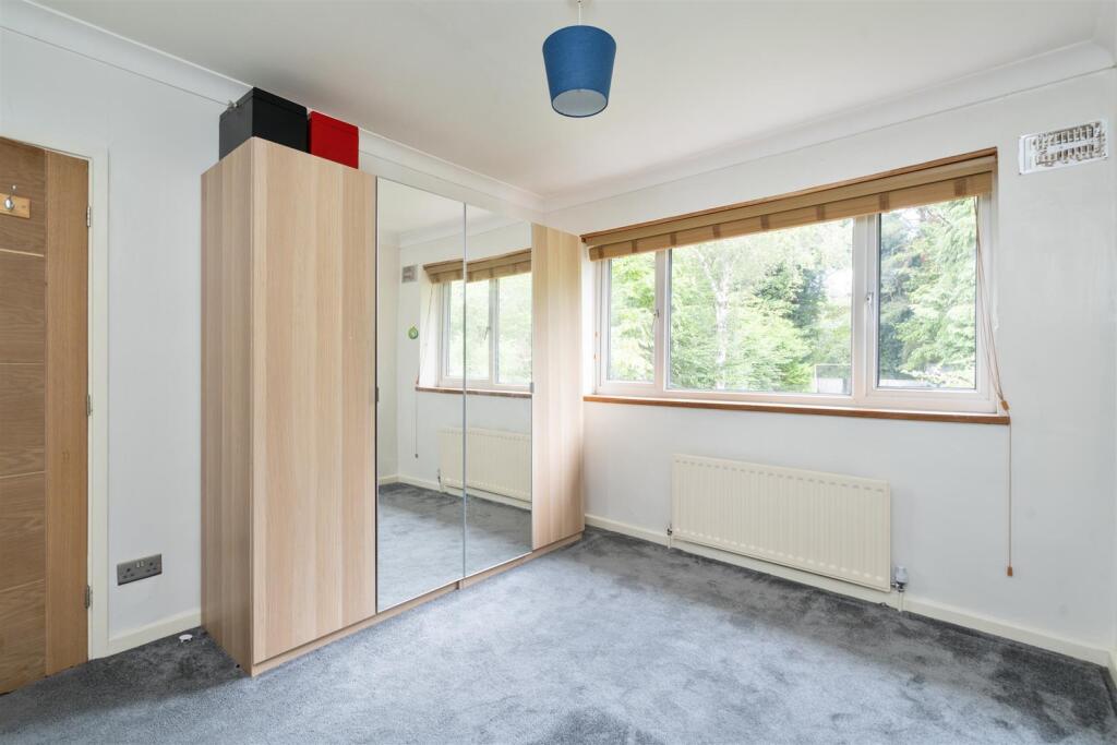 28 Rowlands Crescent_16.jpg