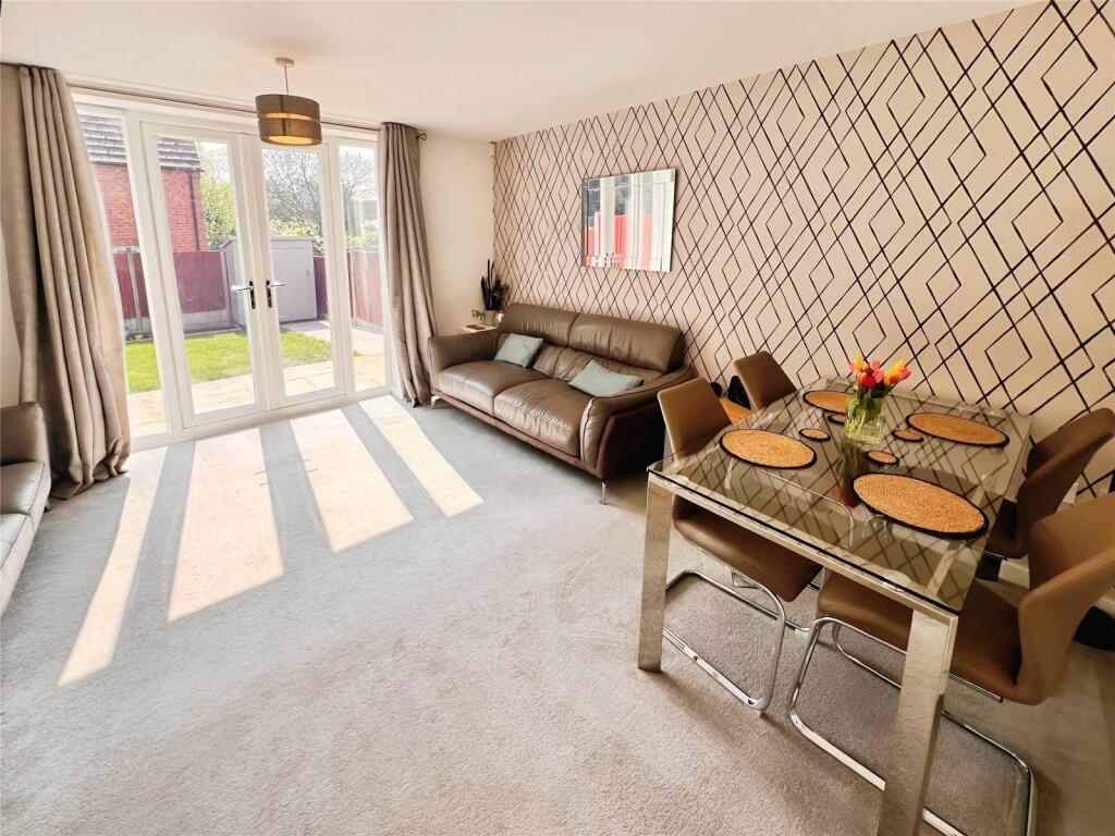 Lounge/Diner