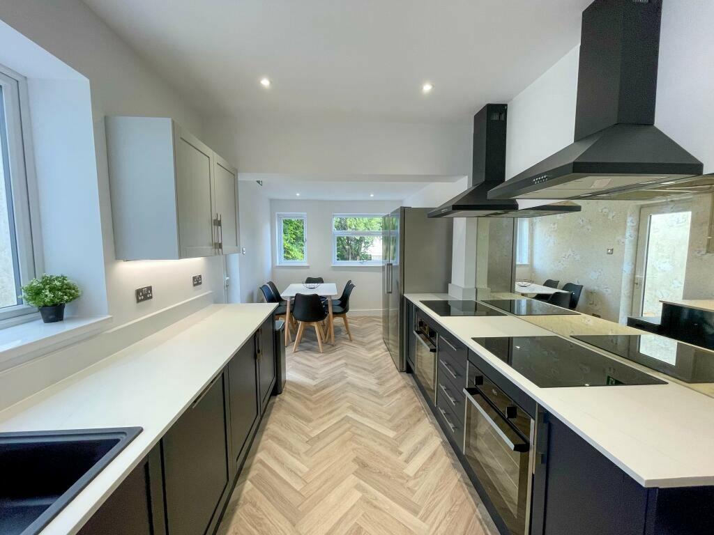Kitchen diner