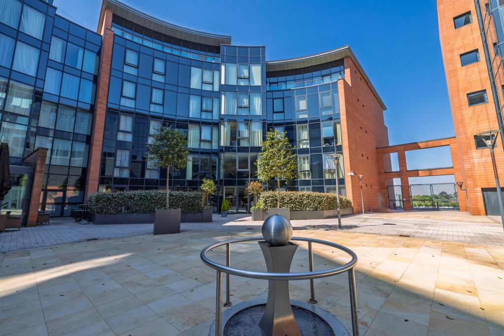 16 HQ, Nuns Road-109.jpg