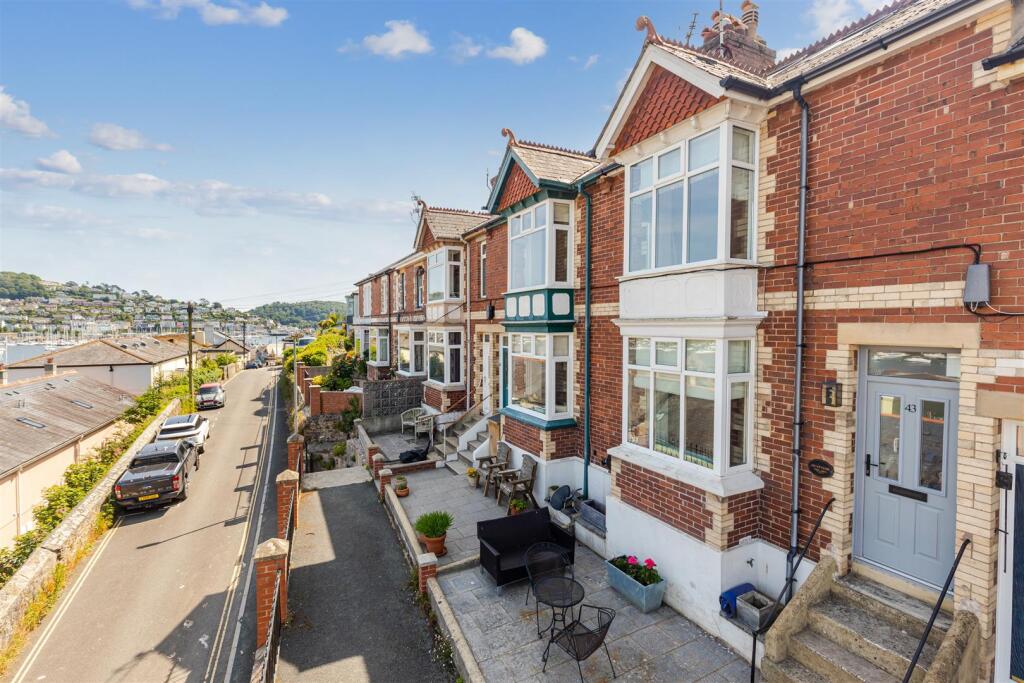 A01 - 43 Sandquay Road Dartmouth - 250617.jpg