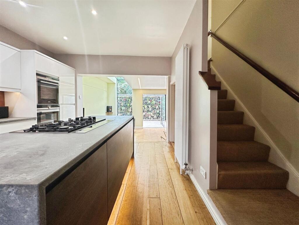 a4bd8cf8-C-4173-8FFB-02DBE6DCA704-6201-0000019F8A0