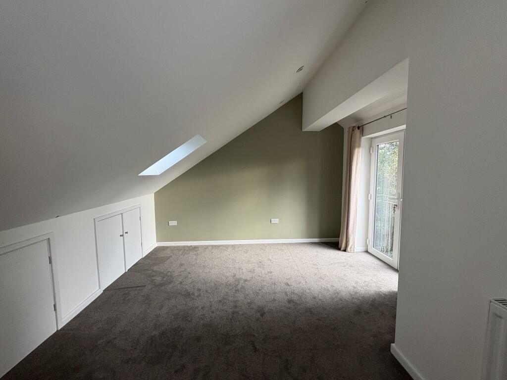 18 T202510311159.jpg